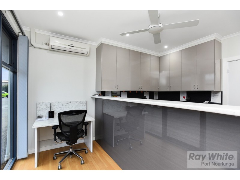 Unit 2, 25-27 Roxburgh Avenue, Lonsdale SA 5160