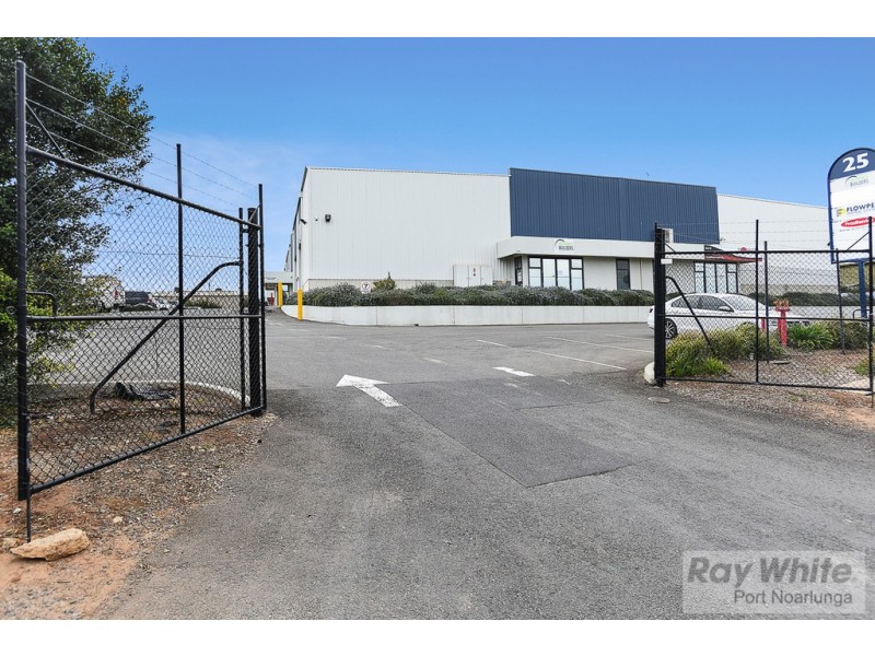 Unit 2, 25-27 Roxburgh Avenue, Lonsdale SA 5160