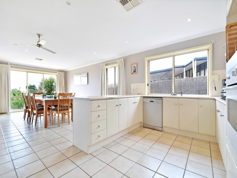 54 Second Avenue, Moana SA 5169