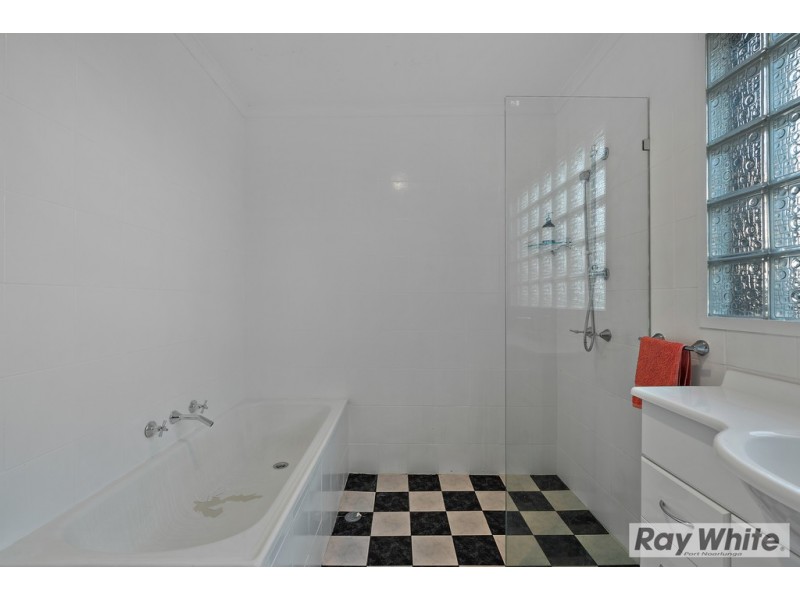 8 Maturin Avenue, Christies Beach SA 5165