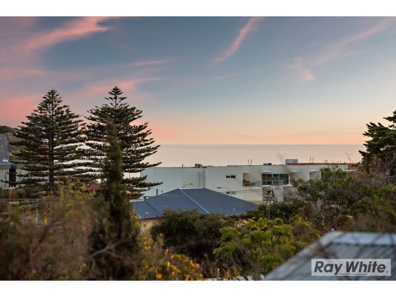 8 Maturin Avenue, Christies Beach SA 5165