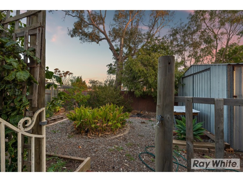 8 Maturin Avenue, Christies Beach SA 5165