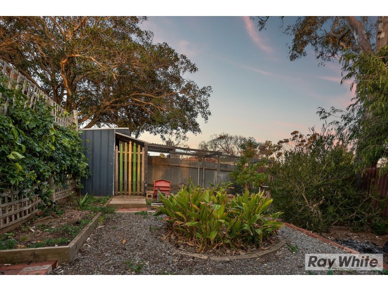 8 Maturin Avenue, Christies Beach SA 5165