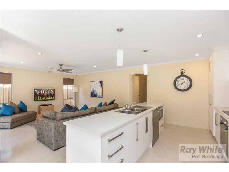 29 Jackstaff Road, Seaford Meadows SA 5169