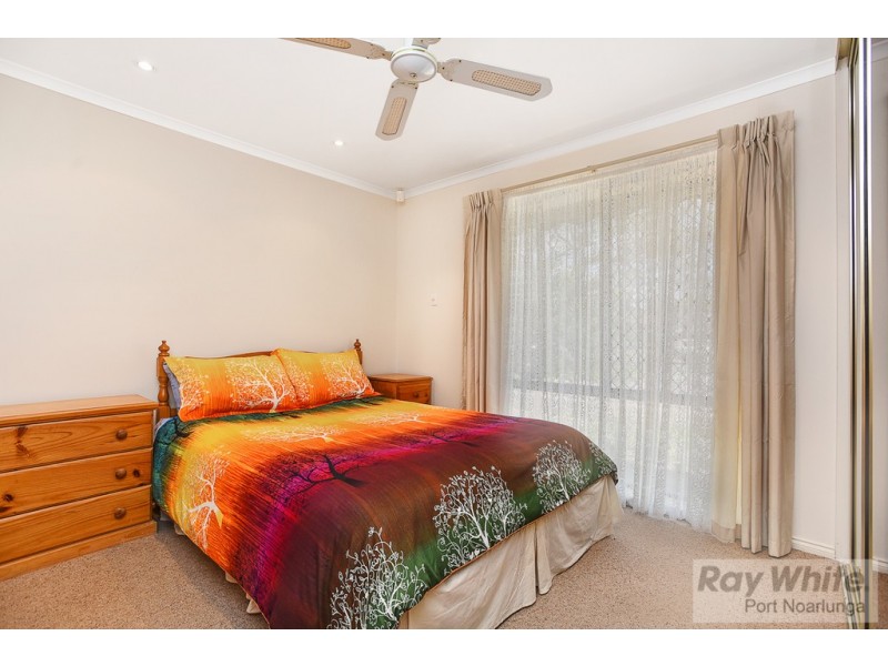 4 Archer Court, Morphett Vale SA 5162