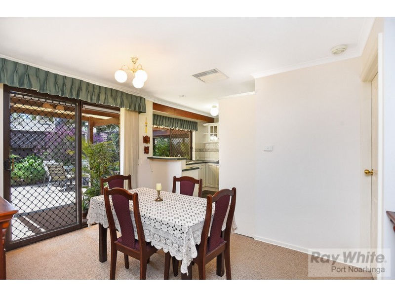 4 Archer Court, Morphett Vale SA 5162