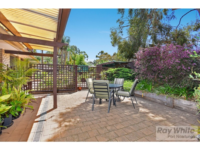 4 Archer Court, Morphett Vale SA 5162