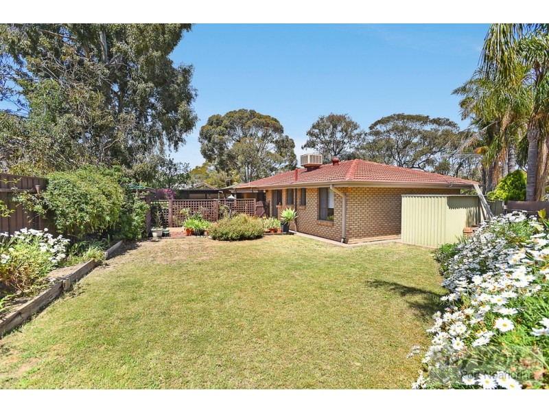 4 Archer Court, Morphett Vale SA 5162