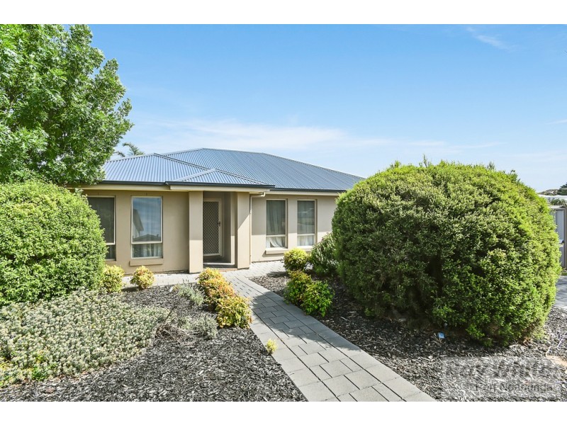 15 Keirana Avenue, Port Noarlunga SA 5167