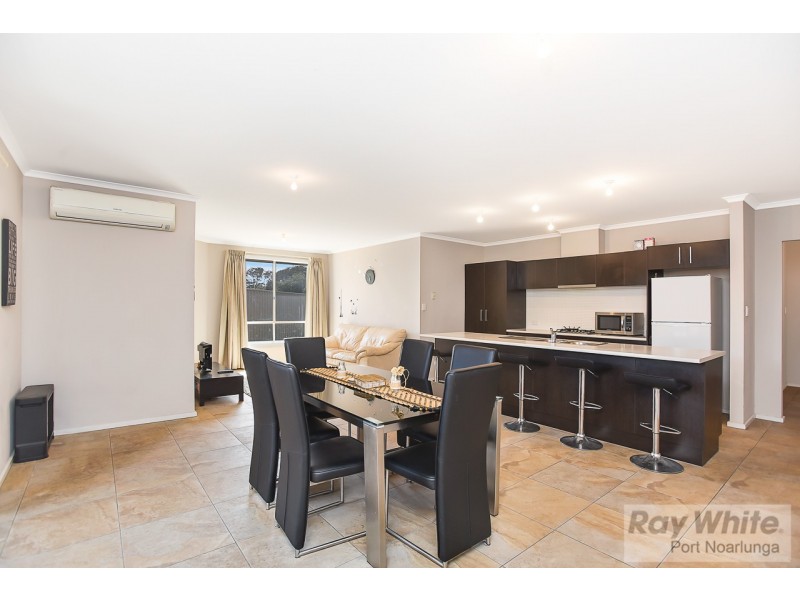 15 Keirana Avenue, Port Noarlunga SA 5167