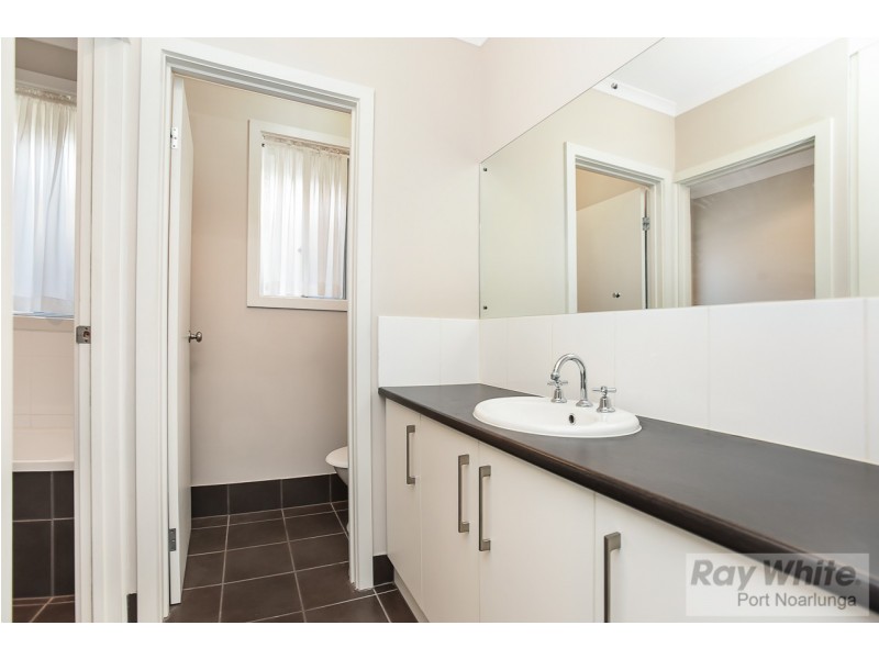 15 Keirana Avenue, Port Noarlunga SA 5167