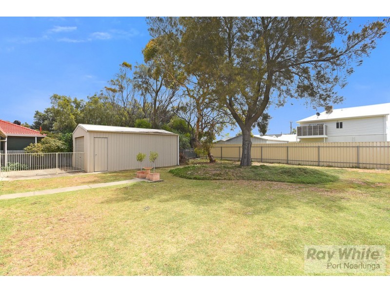 23 Kalgoorlie Avenue, Port Noarlunga South SA 5167