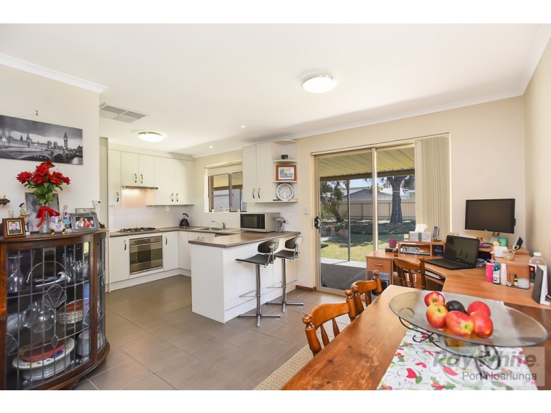 23 Kalgoorlie Avenue, Port Noarlunga South SA 5167