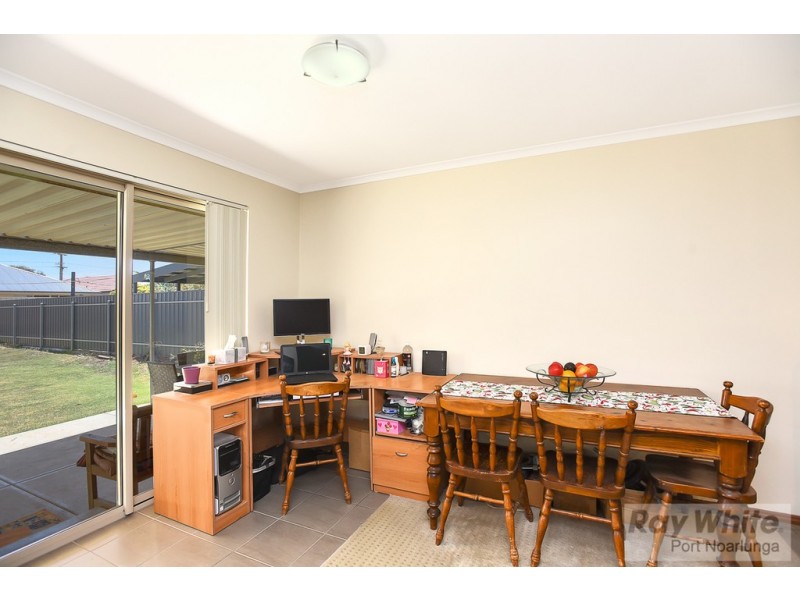 23 Kalgoorlie Avenue, Port Noarlunga South SA 5167