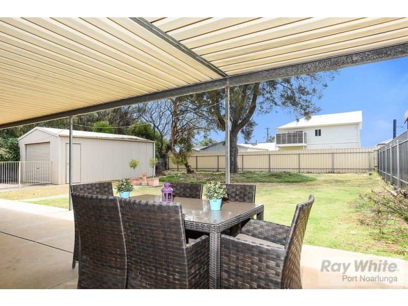 23 Kalgoorlie Avenue, Port Noarlunga South SA 5167