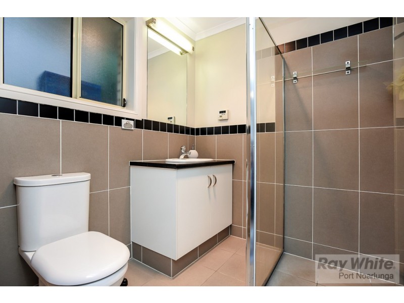 31 Esperance Boulevard, Seaford Rise SA 5169