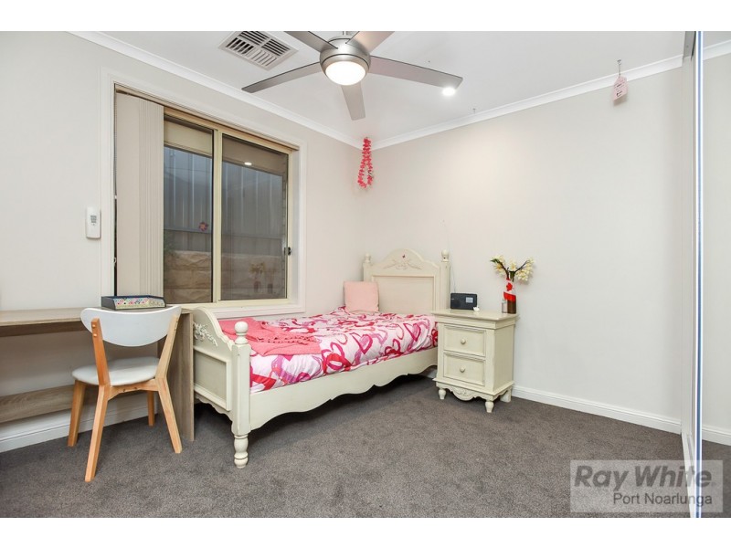 31 Esperance Boulevard, Seaford Rise SA 5169