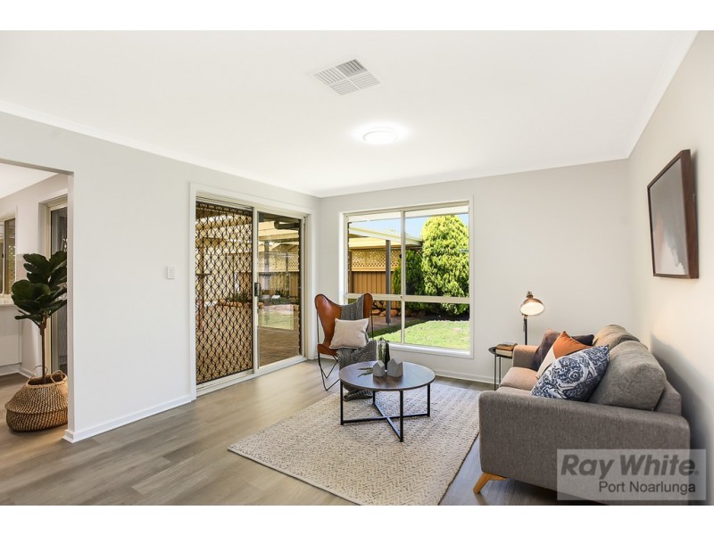 6 Petrel Close, Seaford Rise SA 5169