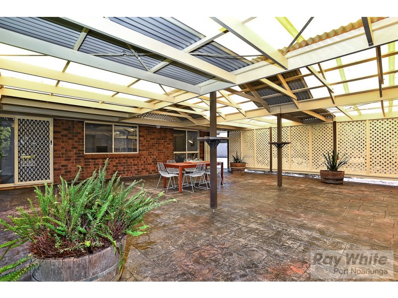 6 Petrel Close, Seaford Rise SA 5169