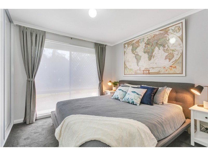 36 Manning Road, Aberfoyle Park SA 5159