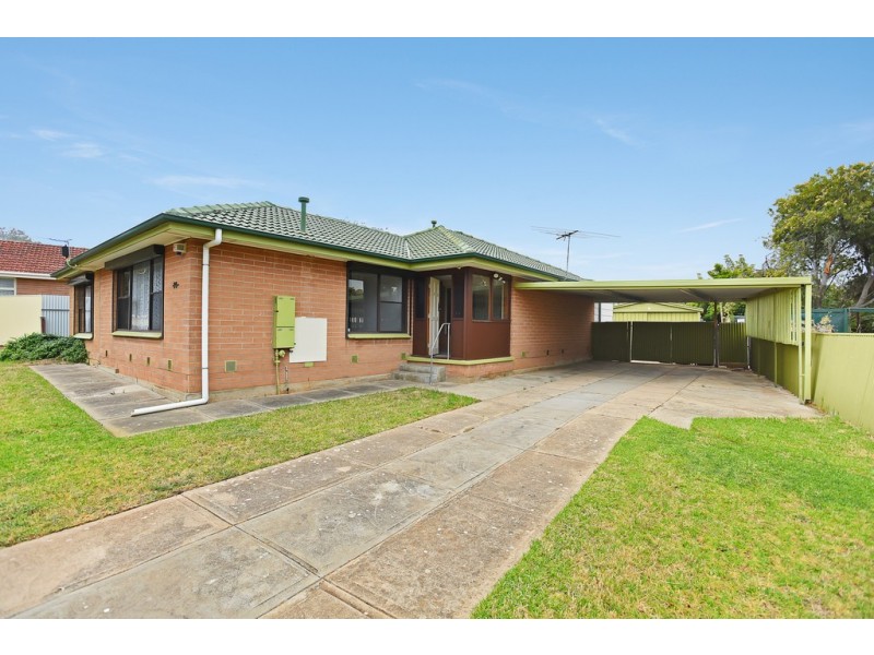 14 Adrian Street, Christie Downs SA 5164