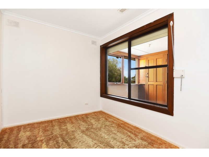 14 Adrian Street, Christie Downs SA 5164