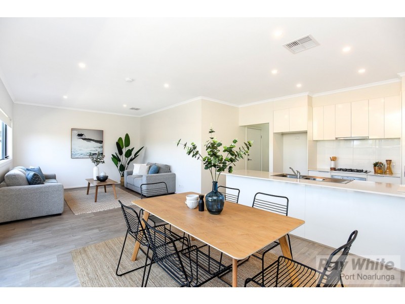 Unit 2 / 64 Second Avenue, Moana SA 5169