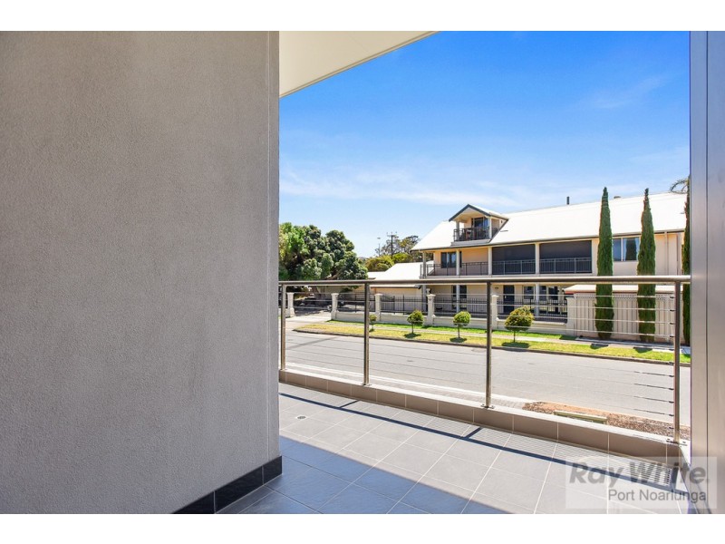 Unit 2 / 64 Second Avenue, Moana SA 5169