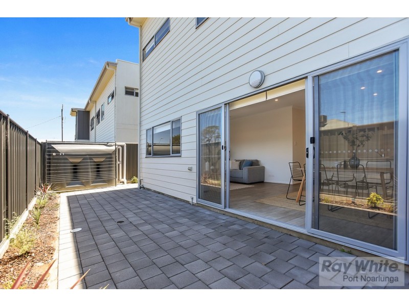 Unit 2 / 64 Second Avenue, Moana SA 5169