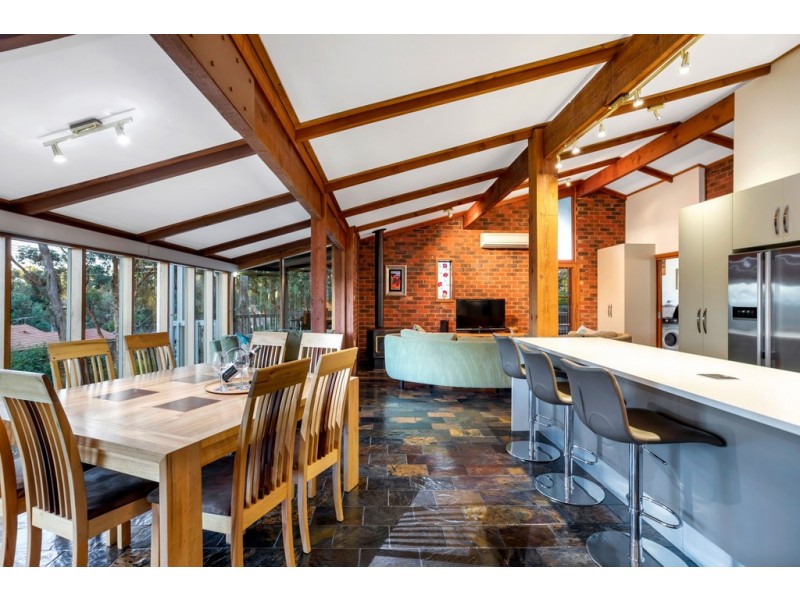 1 Hartley Street, Flagstaff Hill SA 5159