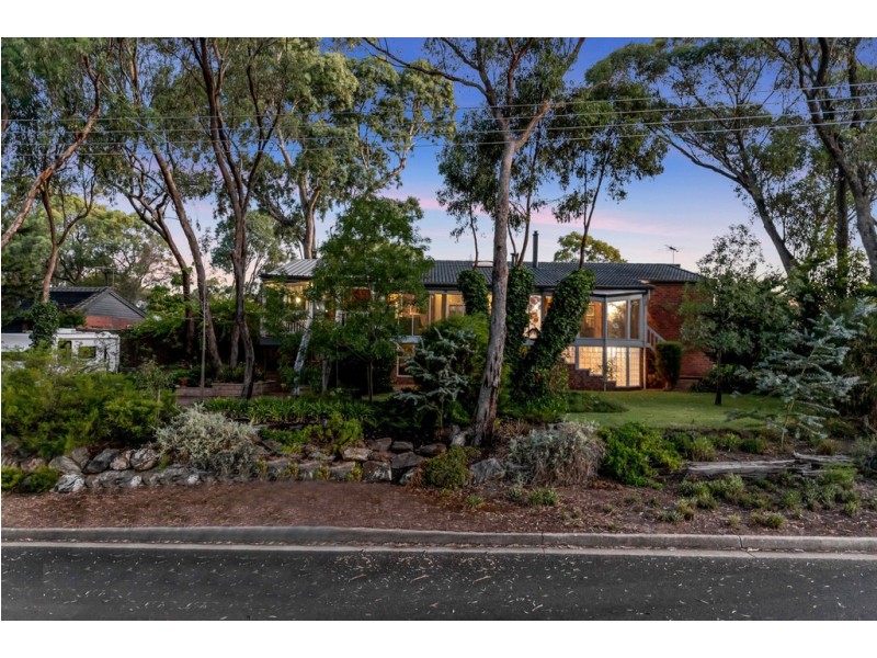 1 Hartley Street, Flagstaff Hill SA 5159