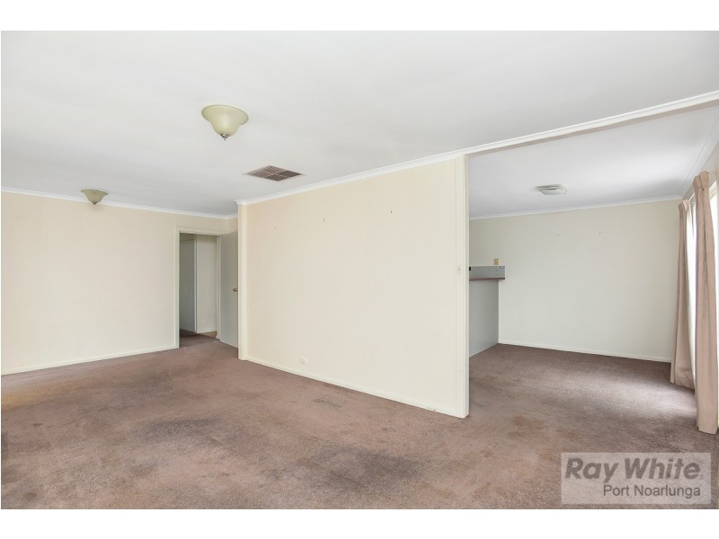 34 Helmsman Terrace, Seaford SA 5169