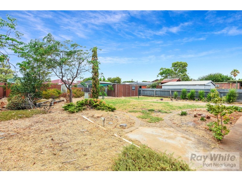 34 Helmsman Terrace, Seaford SA 5169