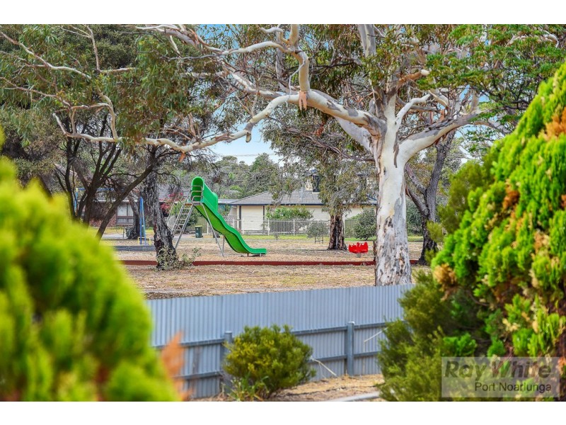 34 Helmsman Terrace, Seaford SA 5169