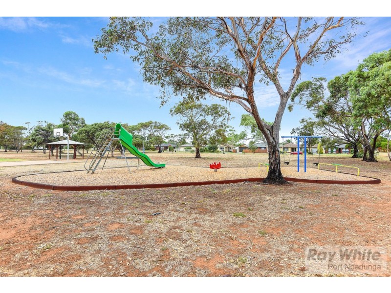 34 Helmsman Terrace, Seaford SA 5169