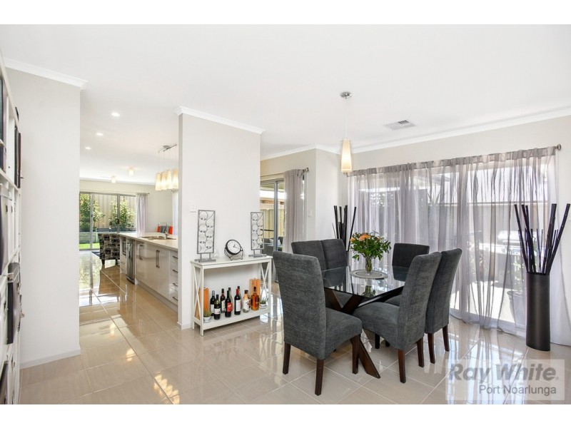 21 Halton Court, Seaford Meadows SA 5169