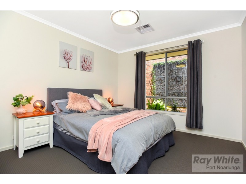 21 Halton Court, Seaford Meadows SA 5169