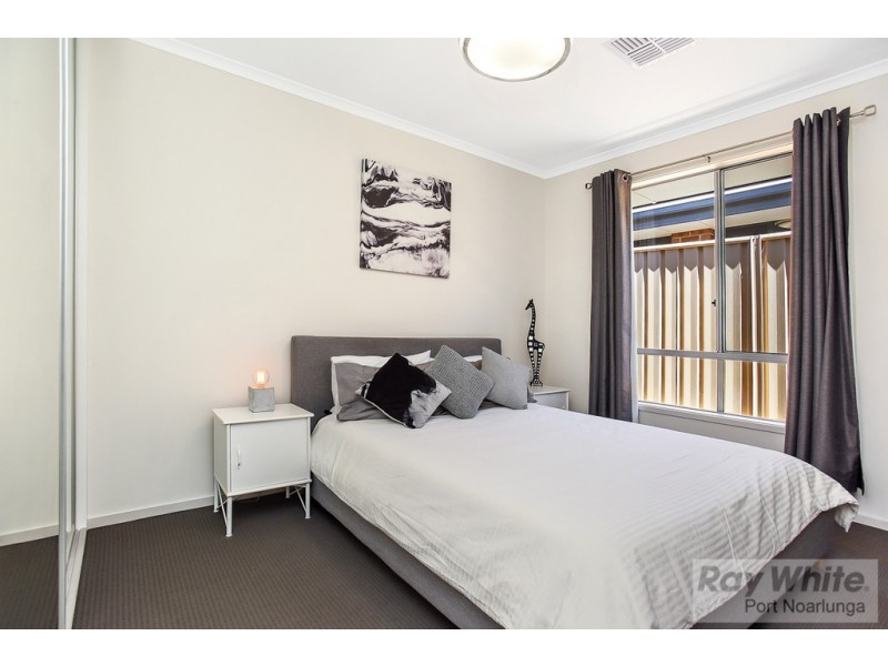 21 Halton Court, Seaford Meadows SA 5169