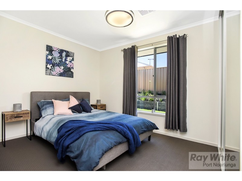 21 Halton Court, Seaford Meadows SA 5169