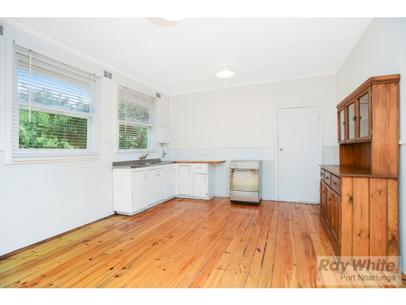 2 Torquay Road, Sturt SA 5047