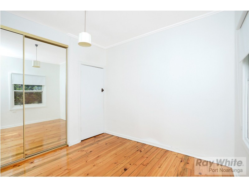 2 Torquay Road, Sturt SA 5047