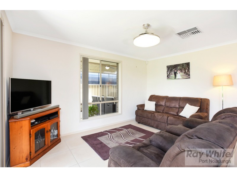 27 Miranda Place, Seaford Meadows SA 5169