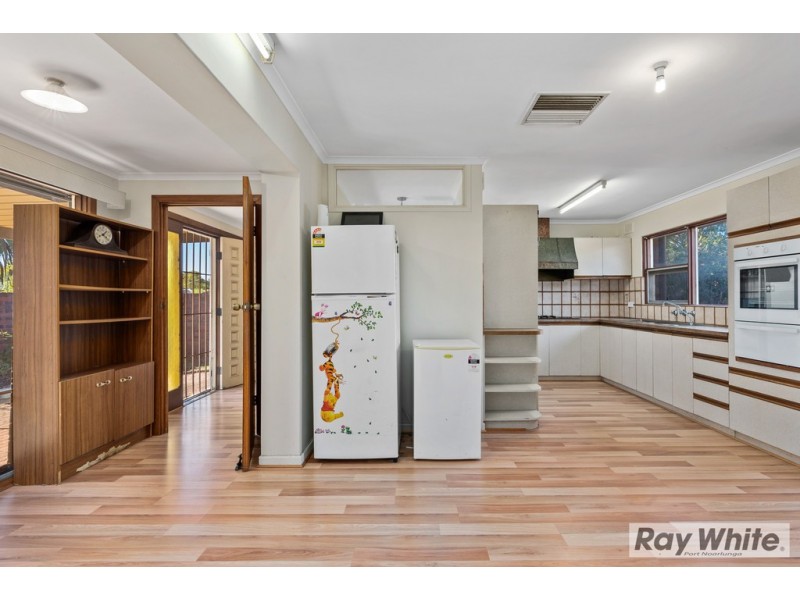 17 Reynold Street, Morphett Vale SA 5162