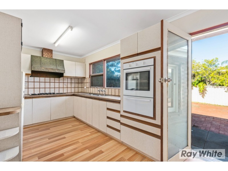 17 Reynold Street, Morphett Vale SA 5162