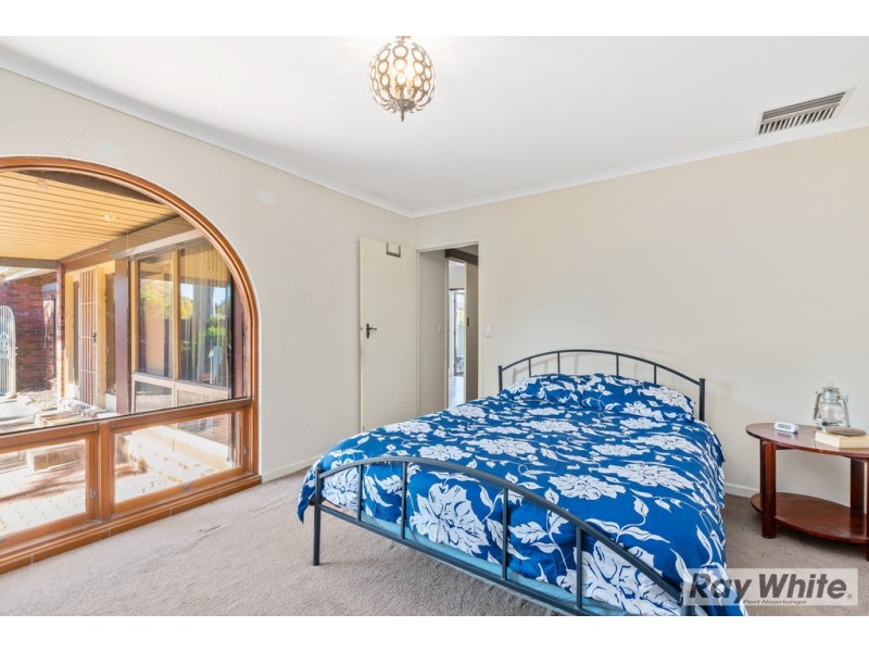 17 Reynold Street, Morphett Vale SA 5162