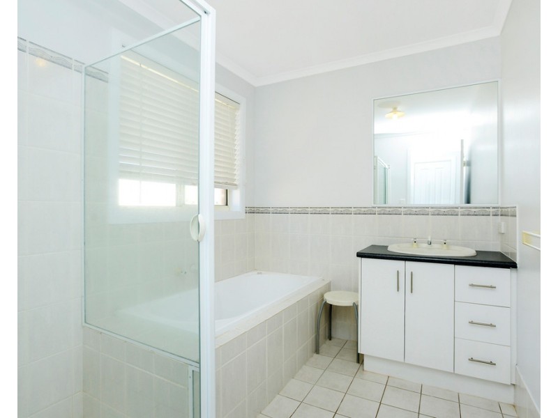 7 Pebble Court, Aldinga Beach SA 5173