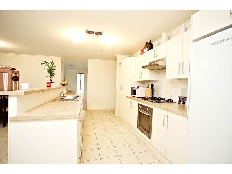 12 Kingston Circuit, Seaford Rise SA 5169