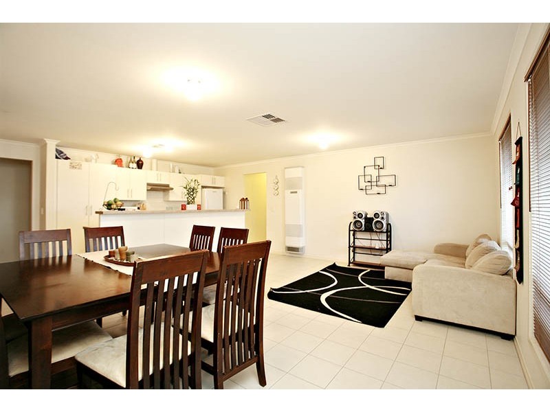 12 Kingston Circuit, Seaford Rise SA 5169