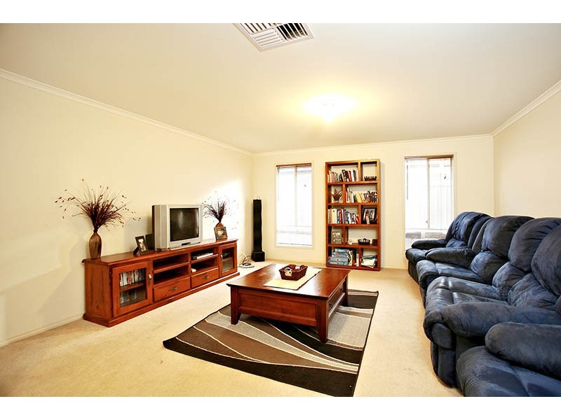 12 Kingston Circuit, Seaford Rise SA 5169