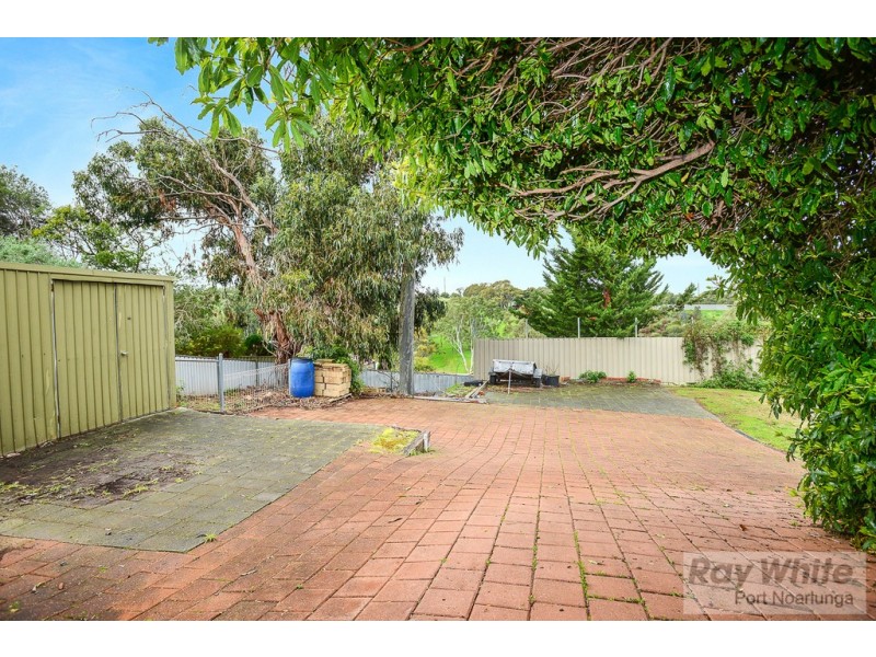4 Lanceley Court, Trott Park SA 5158